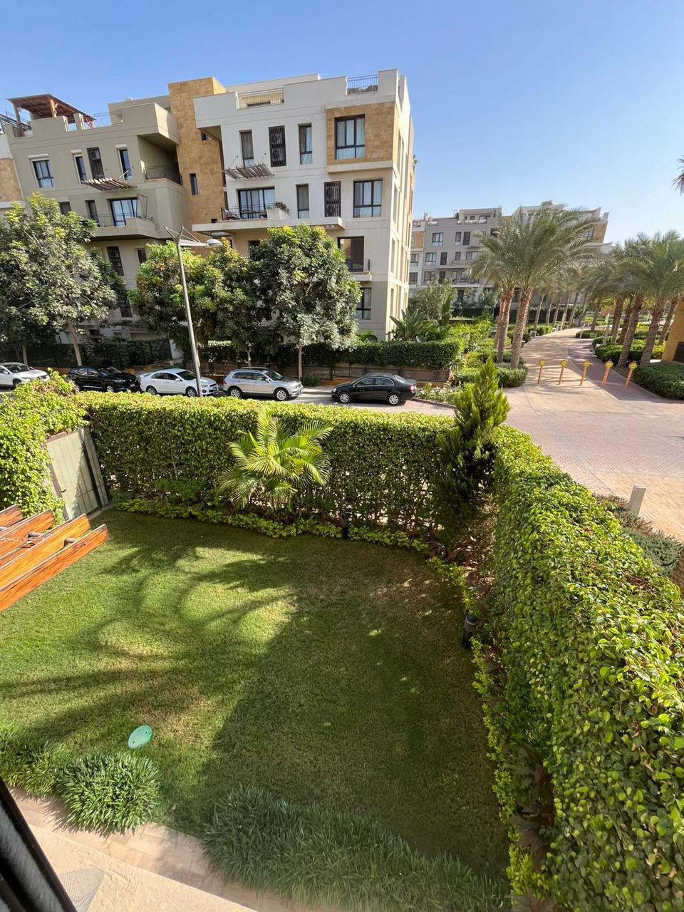 Furnished Duplex for Rent in Eastown New Cairo with Garden View 18