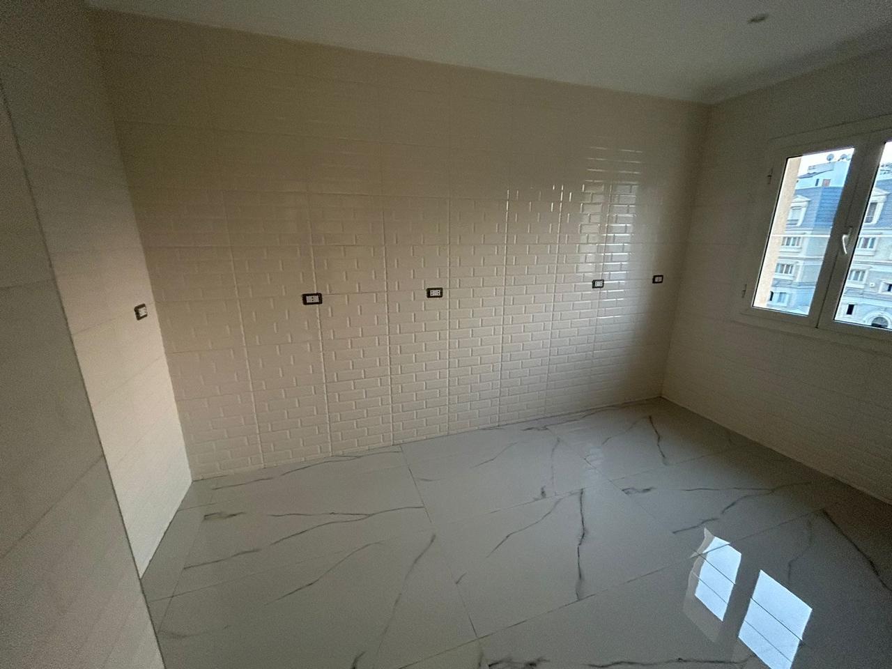 First-Use Luxury Apartment for Rent in MVHP New Cairo with Garden View 5