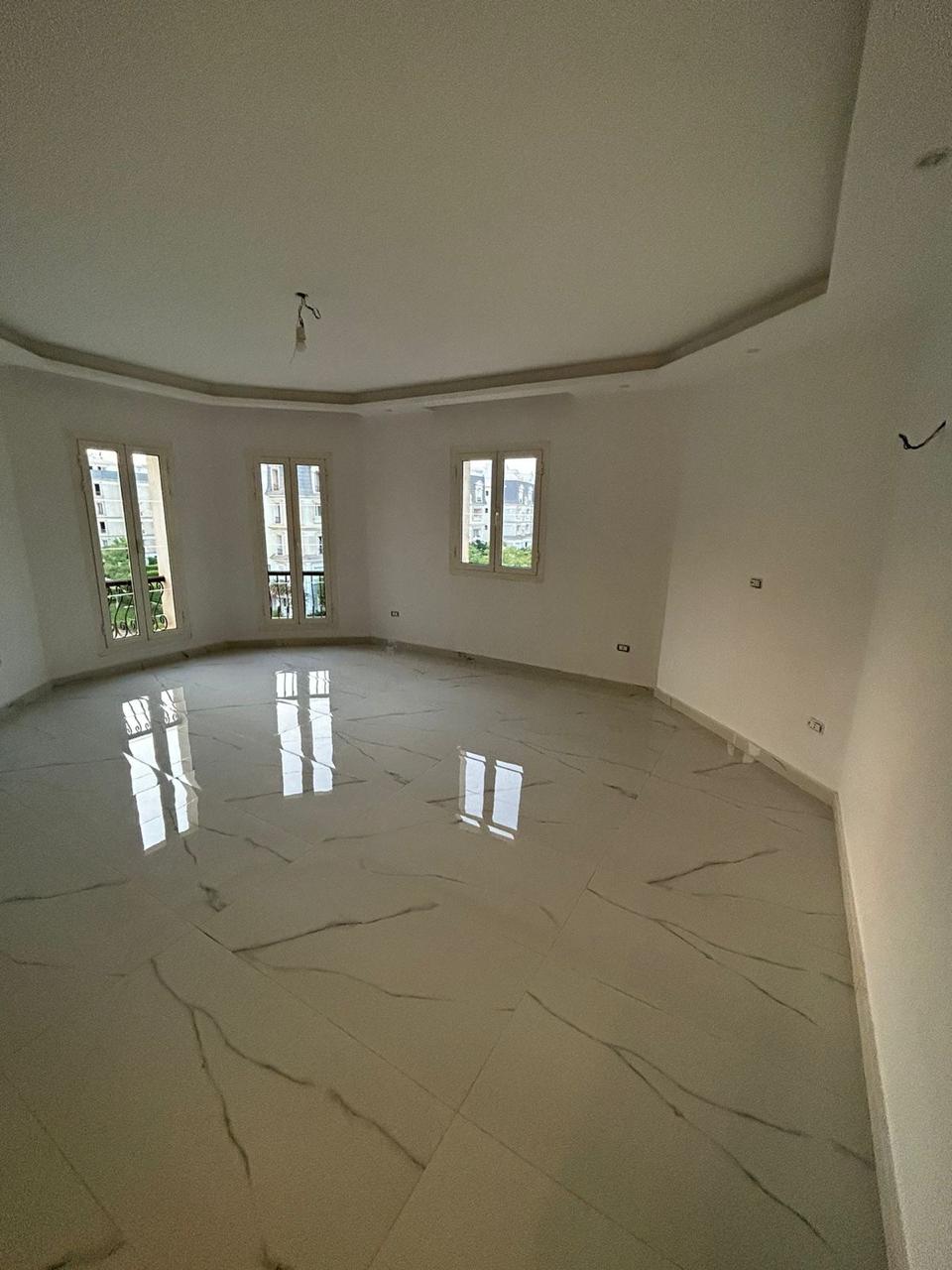 First-Use Luxury Apartment for Rent in MVHP New Cairo with Garden View 4