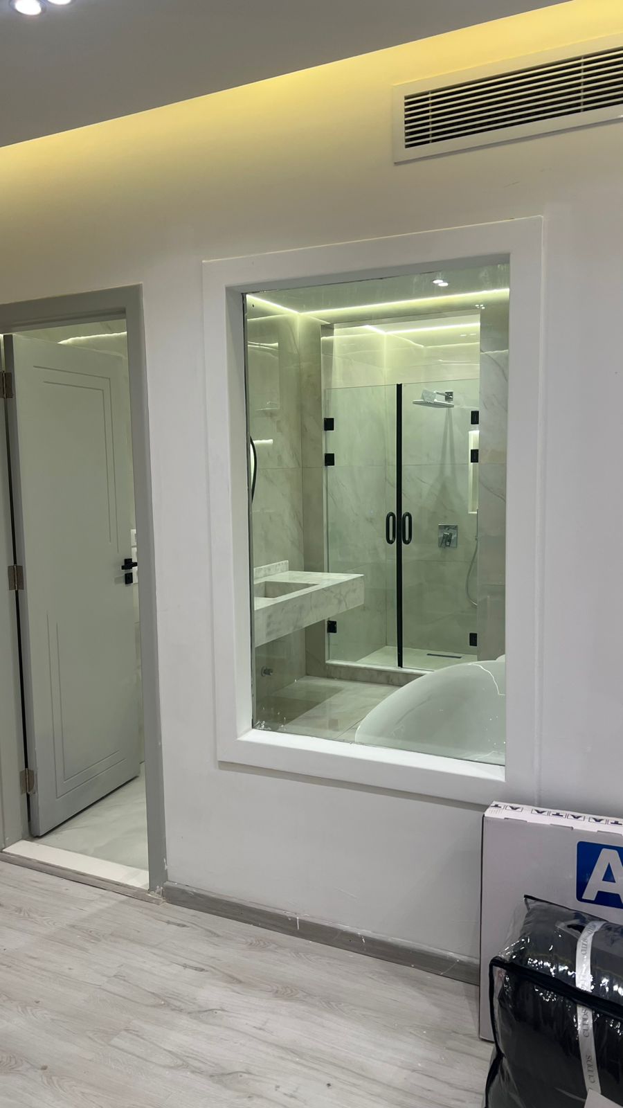 First-Use Furnished Apartment for Rent in Lake View Residence New Cairo with Lake View 6