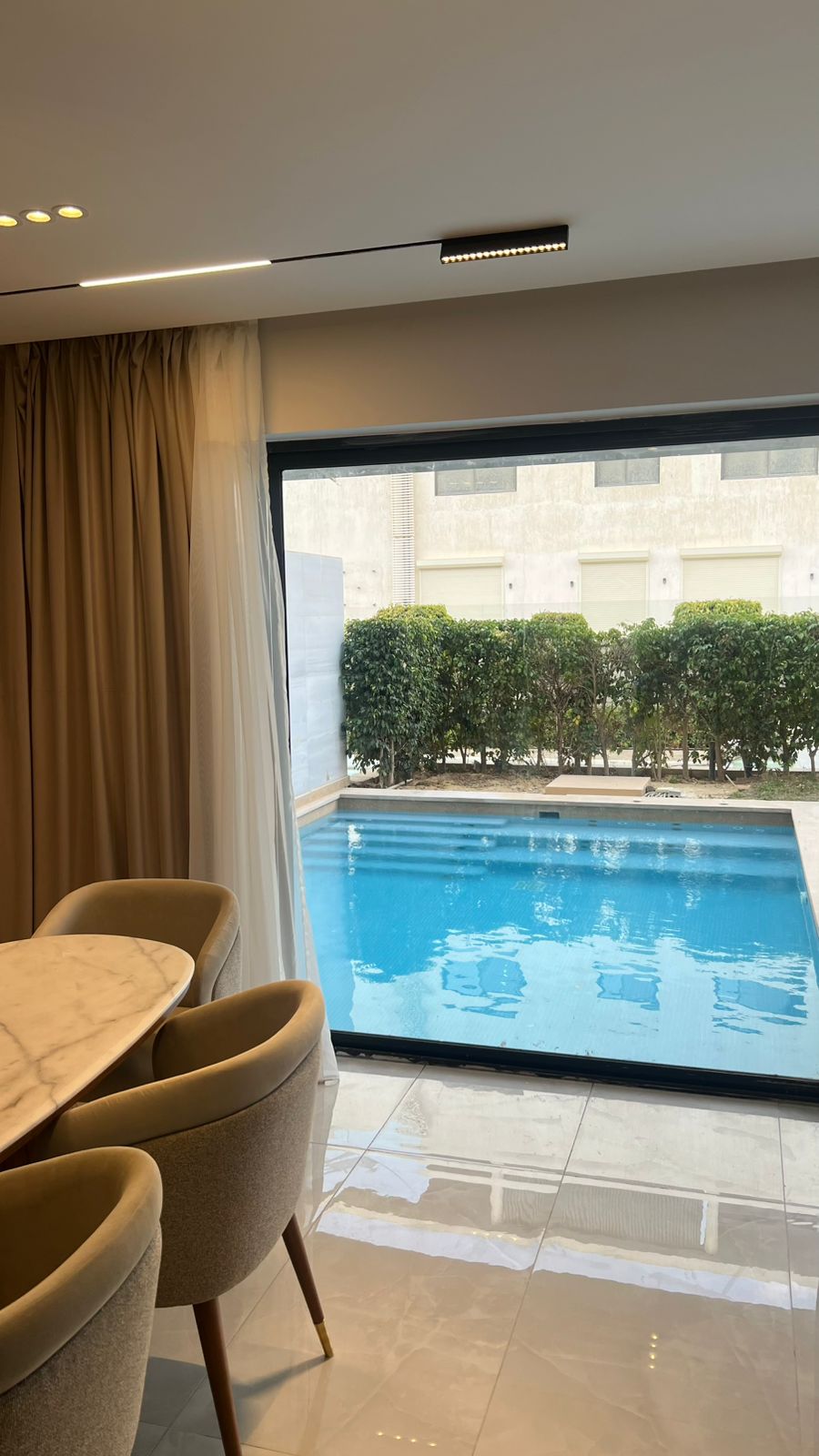 First-Use Furnished Apartment for Rent in Lake View Residence New Cairo with Lake View 19